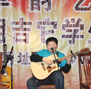 李若增 民谣吉他弹唱《倔强》